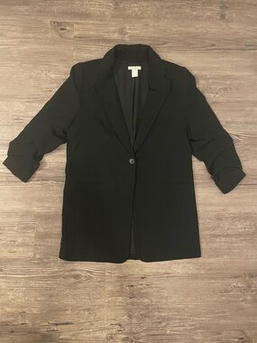 H&M Black Jacket with Beige Label